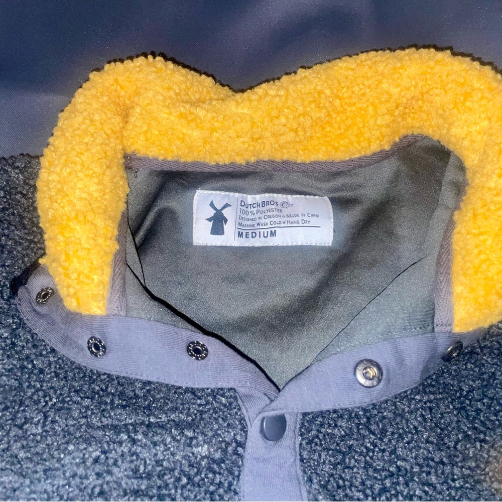 Dutch Bros Gray and Yellow Sherpa Pullover sweater